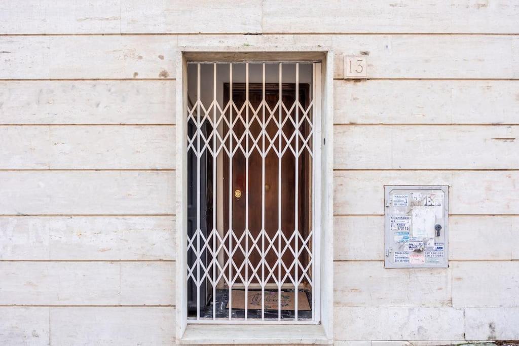 Frida Apartment Rome Bagian luar foto